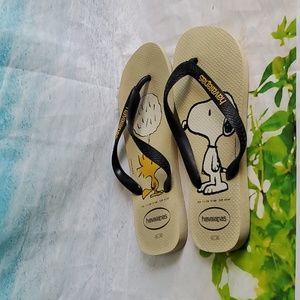 Limited Edition Original havaianas Slippers size 11/12